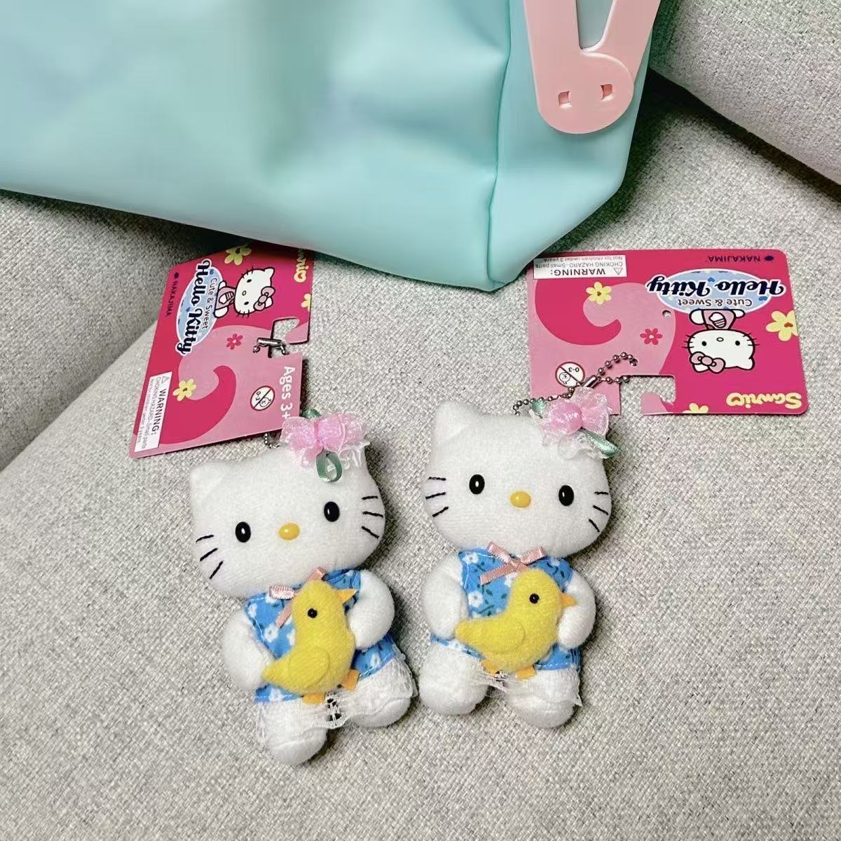 Hello Kitty Enten-Umarmung Blu – Good Floral & Wedding Decor Supply Bewertung und Preis